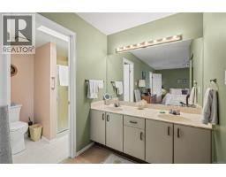 18 1309 Mckenzie Ave, Saanich, BC V8P2M1 Photo 25
