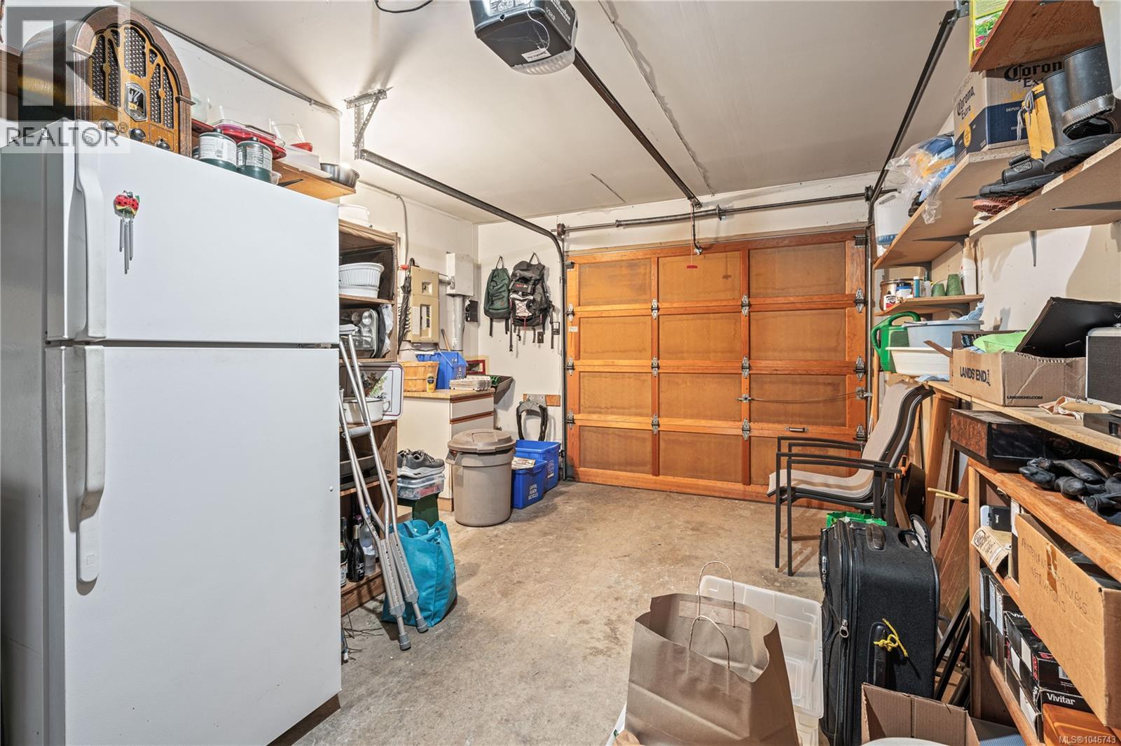#18 1309 McKenzie Ave - 36