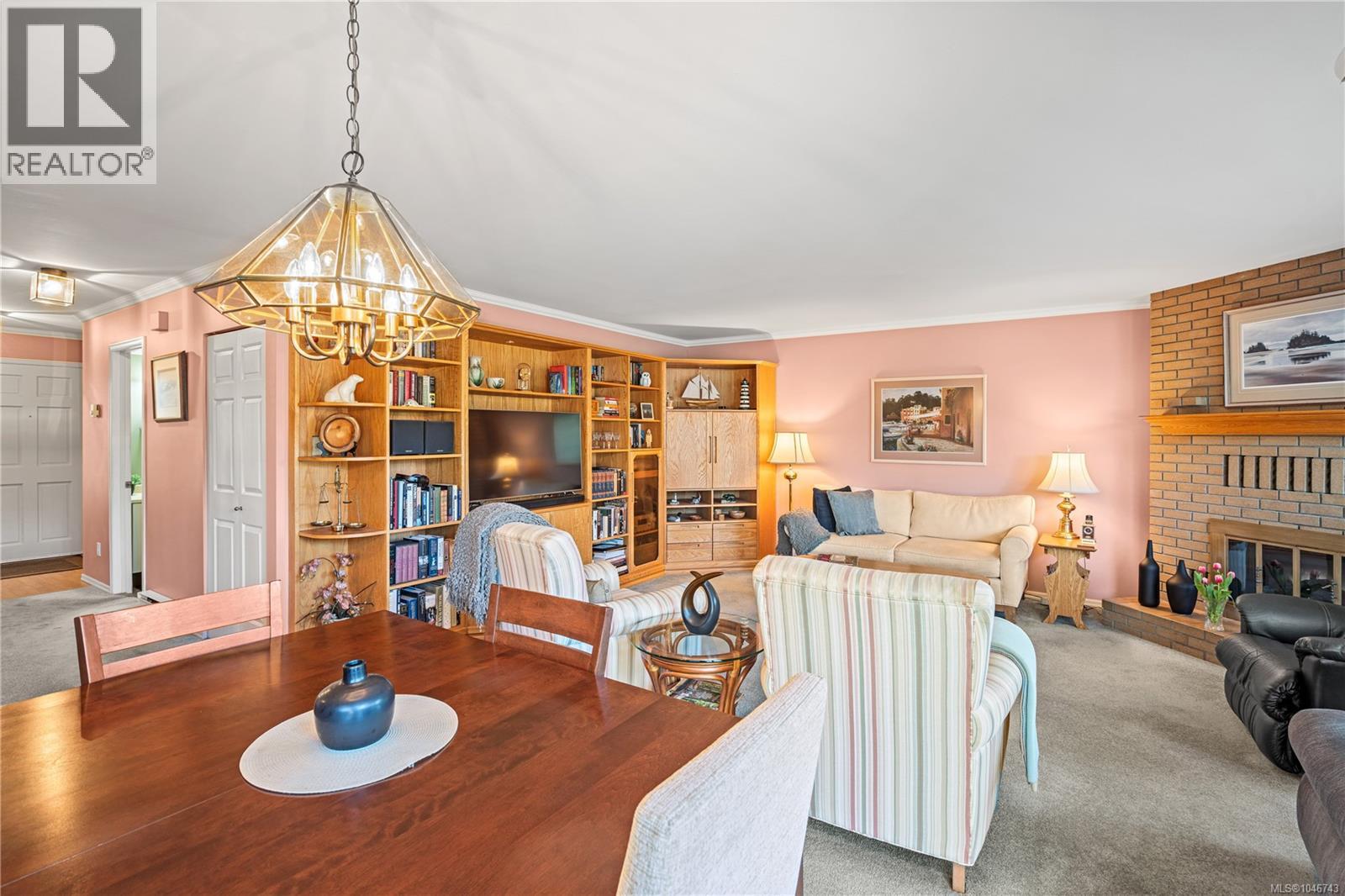 #18 1309 McKenzie Ave - Image 11
