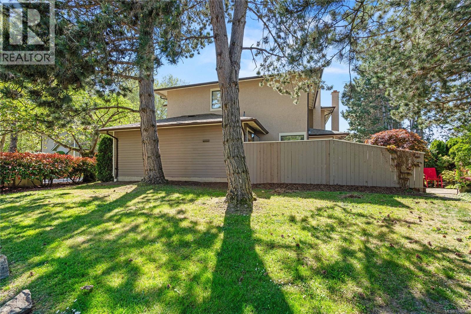#18 1309 McKenzie Ave - Image 52