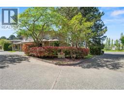 18 1309 Mckenzie Ave, Saanich, BC V8P2M1 Photo 53