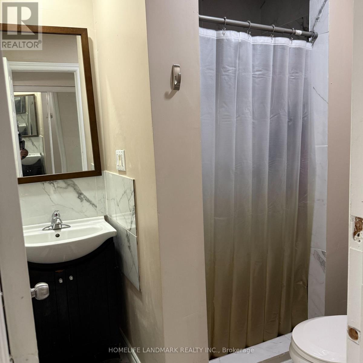 336 KING WILLIAM STREET - 10