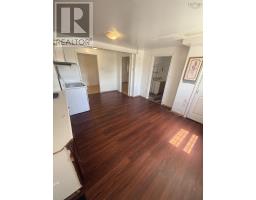 340 Reserve Street, Glace Bay, NS B1A1C6 Photo 11