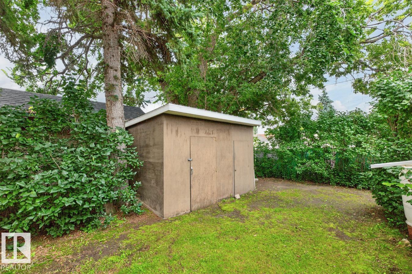 13336 106 ST NW - 37