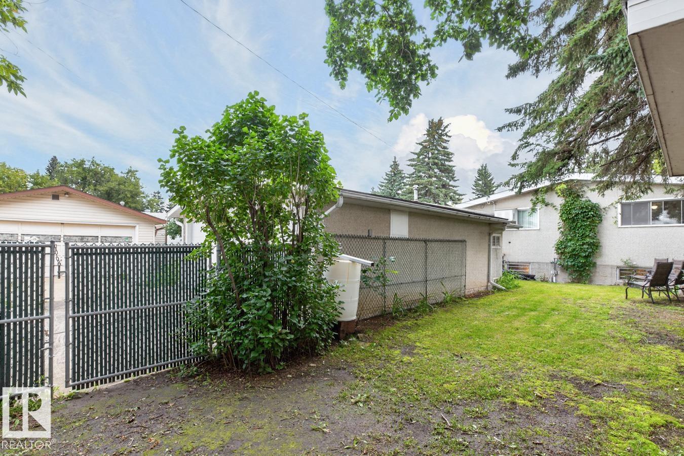13336 106 ST NW - 38