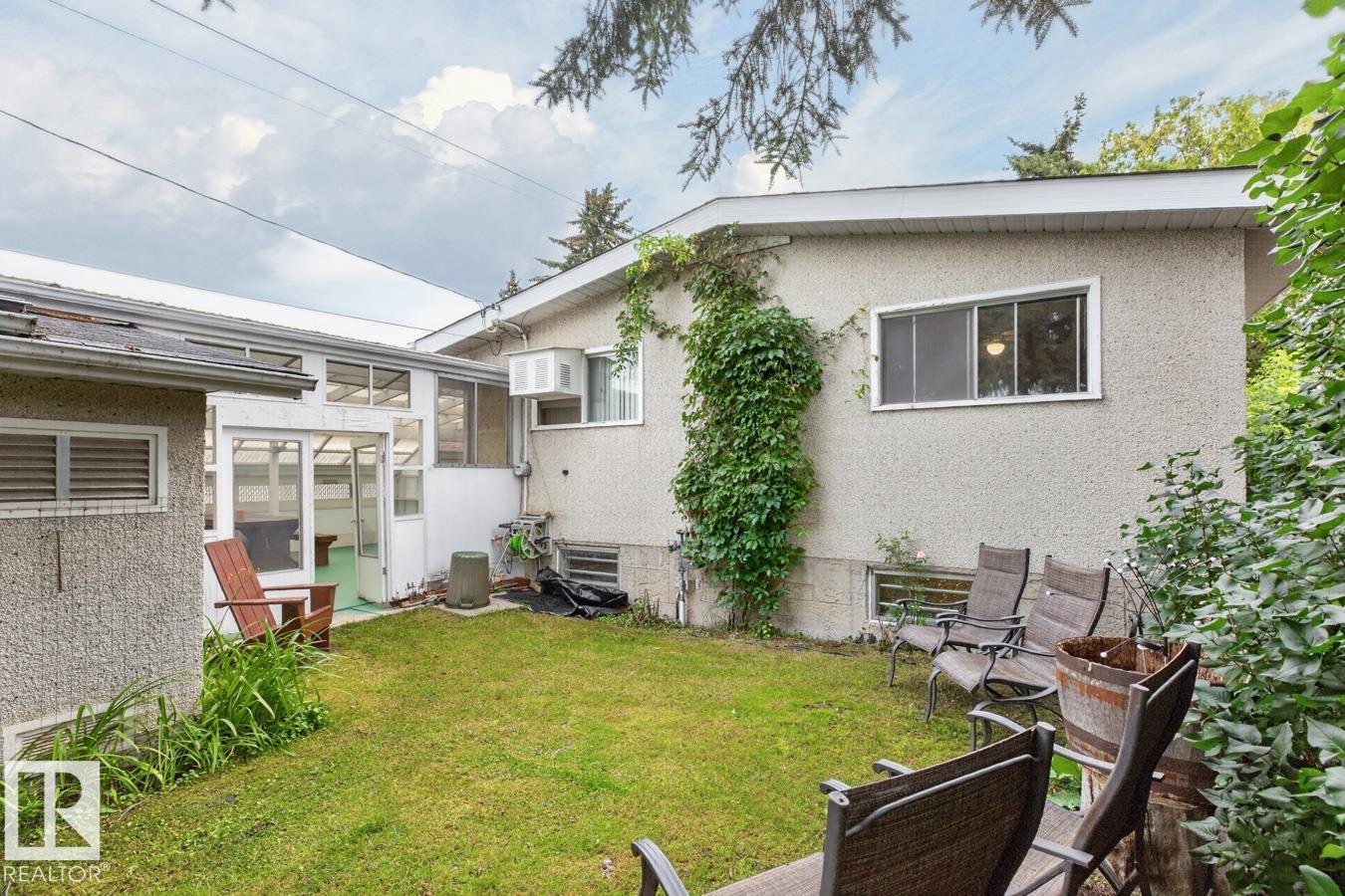 13336 106 ST NW - 39