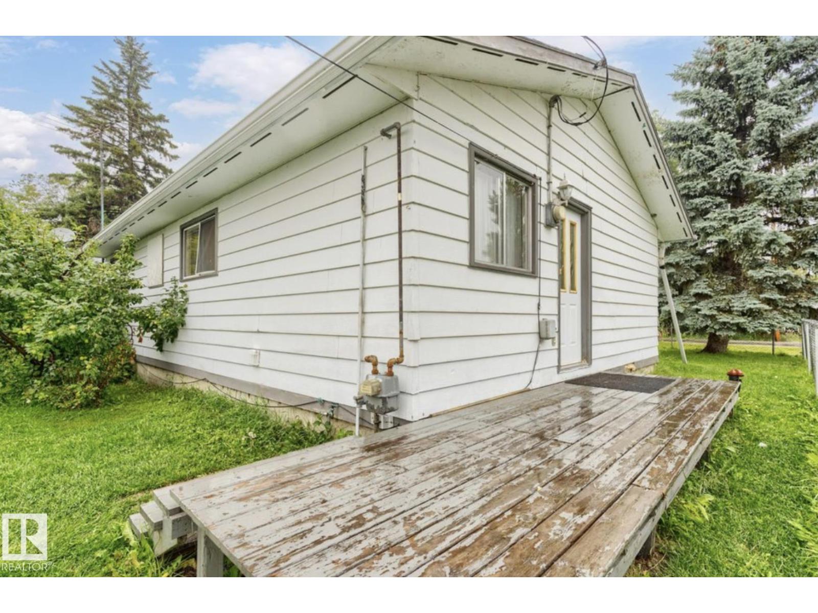 4924 56 Street - Photo 35
