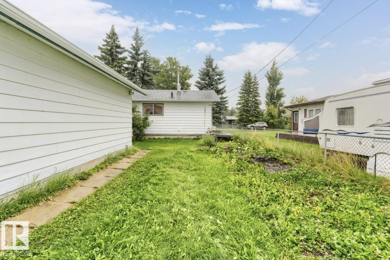 4924 56 Street - Photo 39