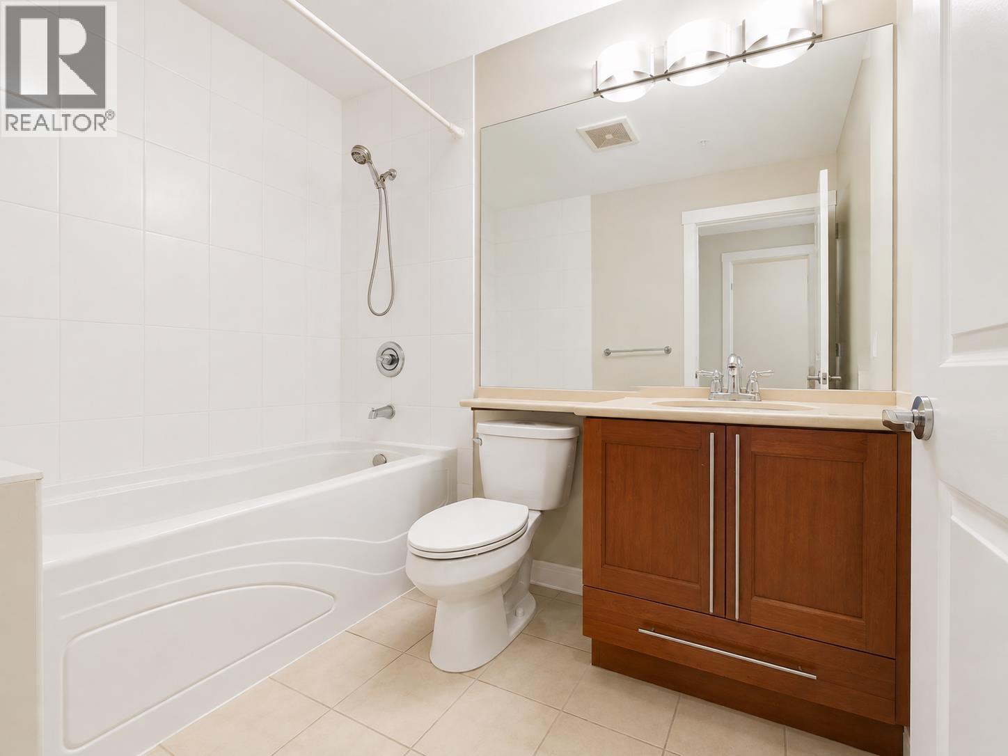 2 Bed, 2 Bath Apartment for Sale in Vancouver – 401 4759 VALLEY DRIVE, Vancouver – MLS# R3154554 - Image 15