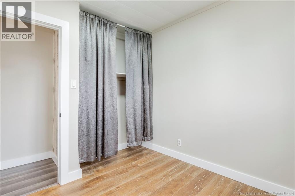 10 Balser Place - Image 22