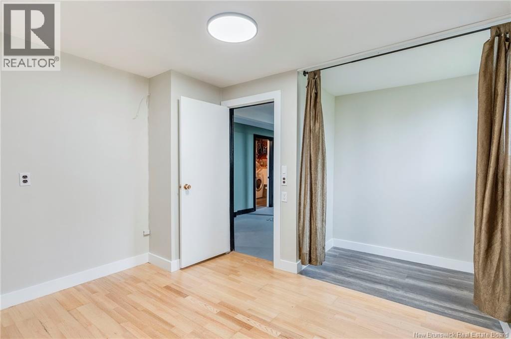 10 Balser Place - Image 32