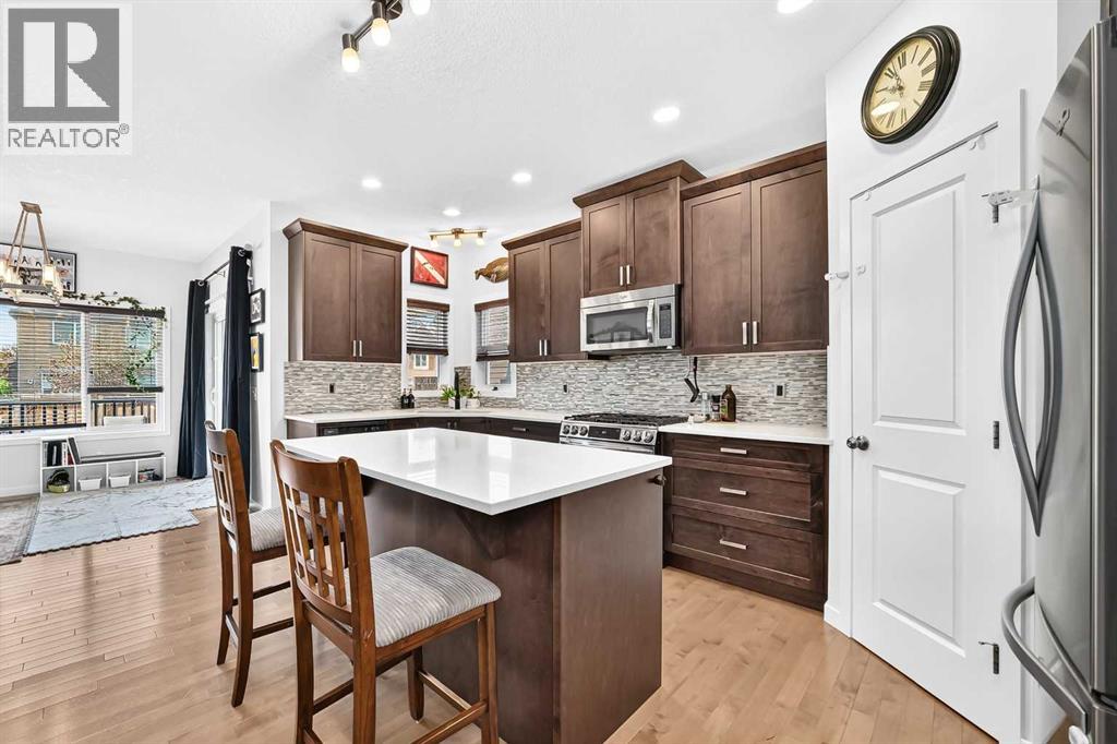 16 Sunrise Crescent