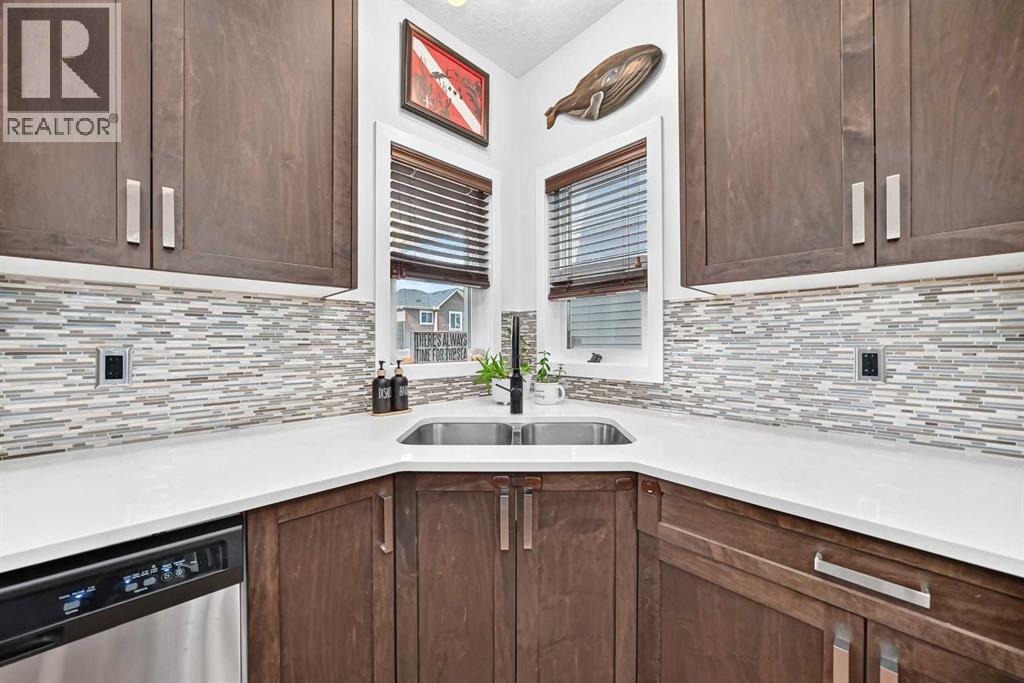 16 Sunrise Crescent - Photo 6