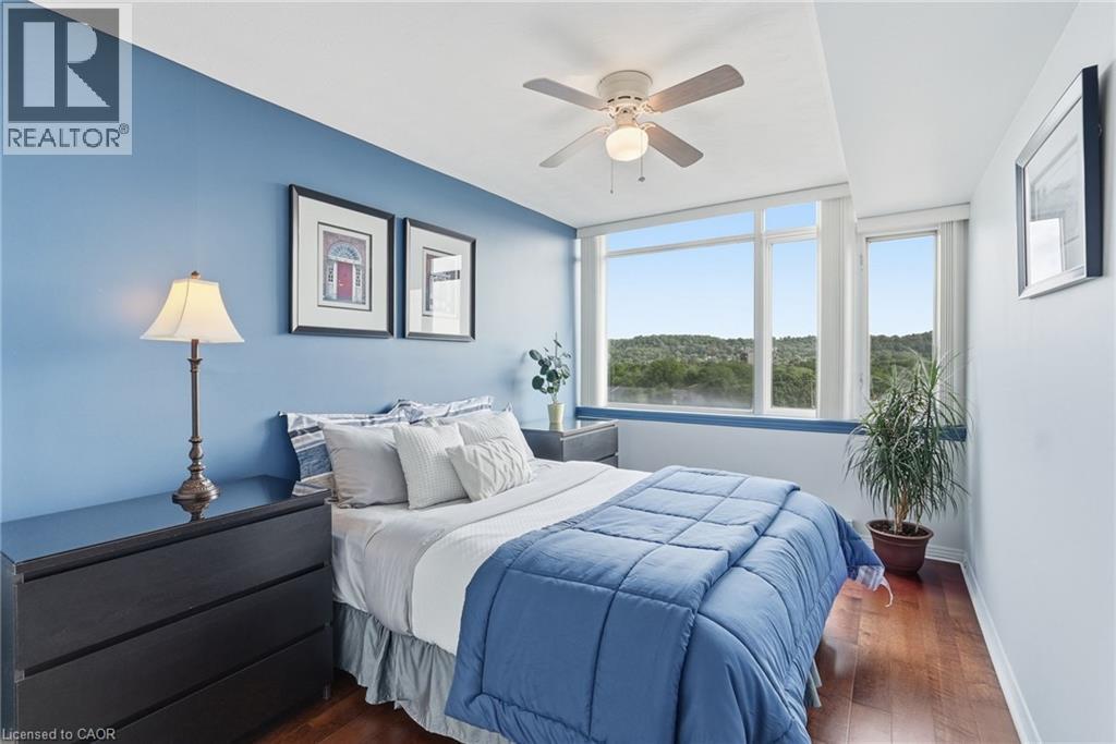 #904 40 HARRISFORD Street - Image 33