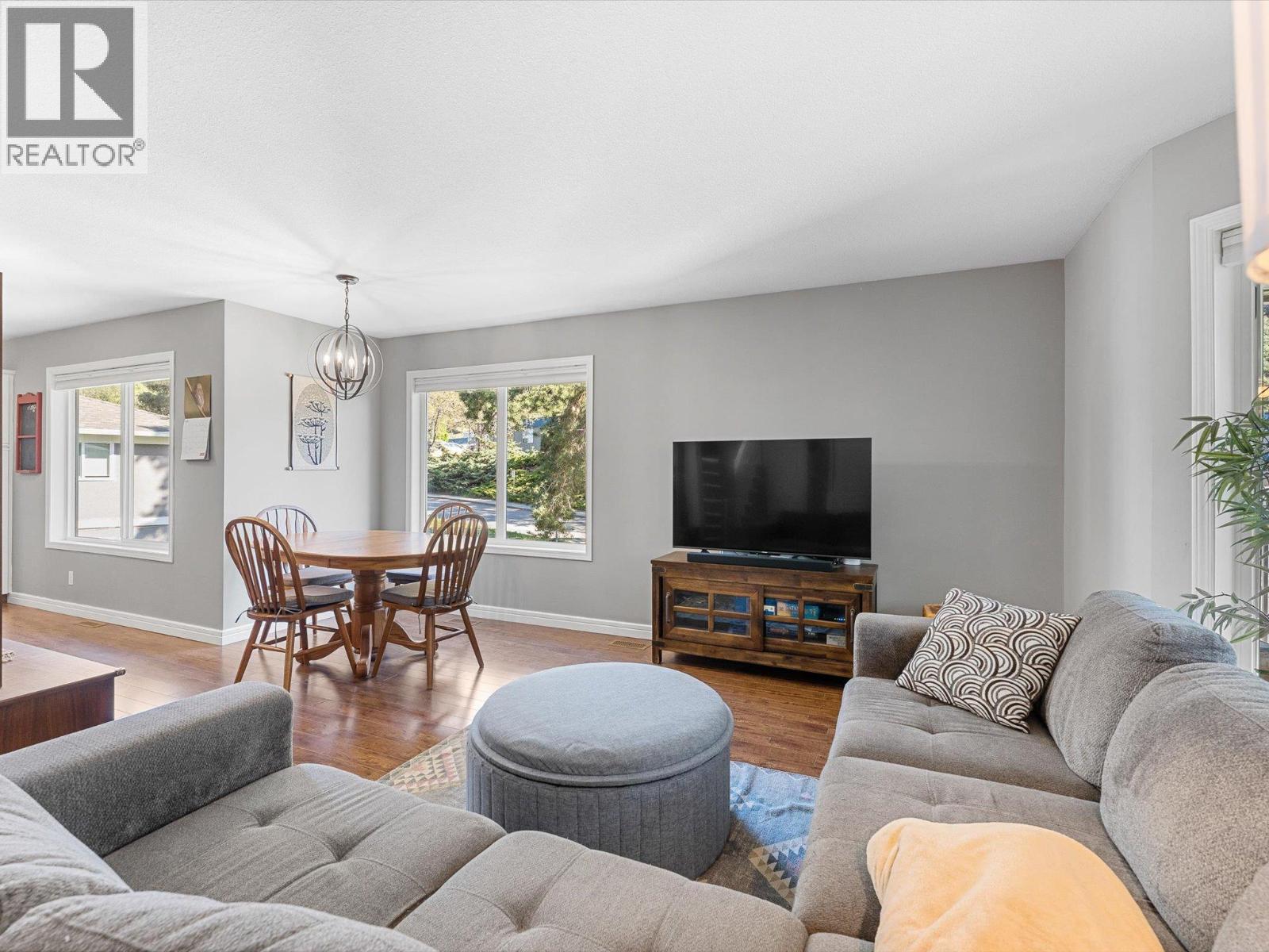2739 Riffington Place - Image 7