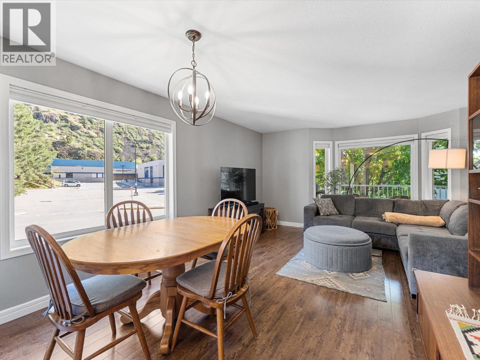 2739 Riffington Place - 11