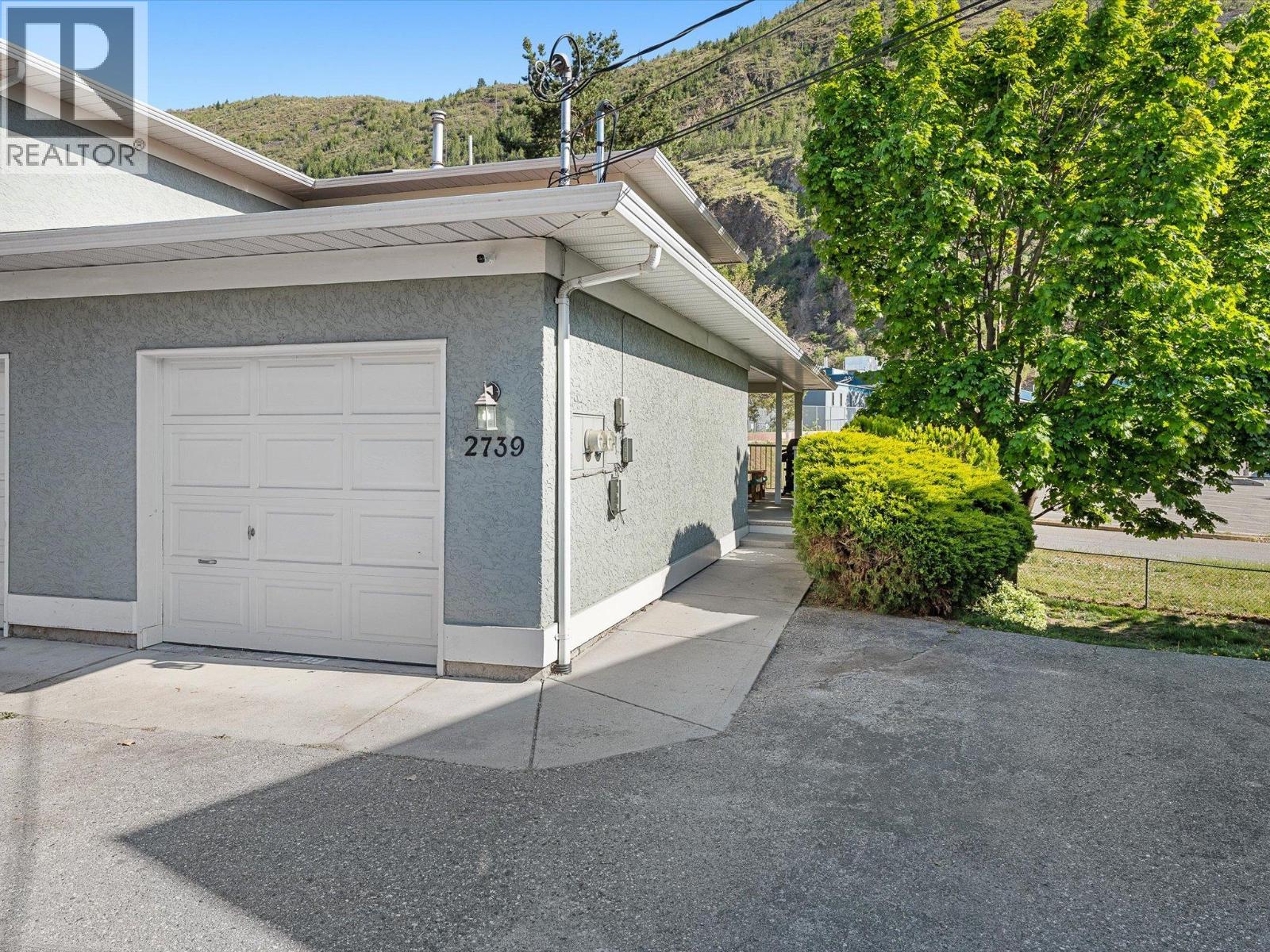 2739 Riffington Place - 32