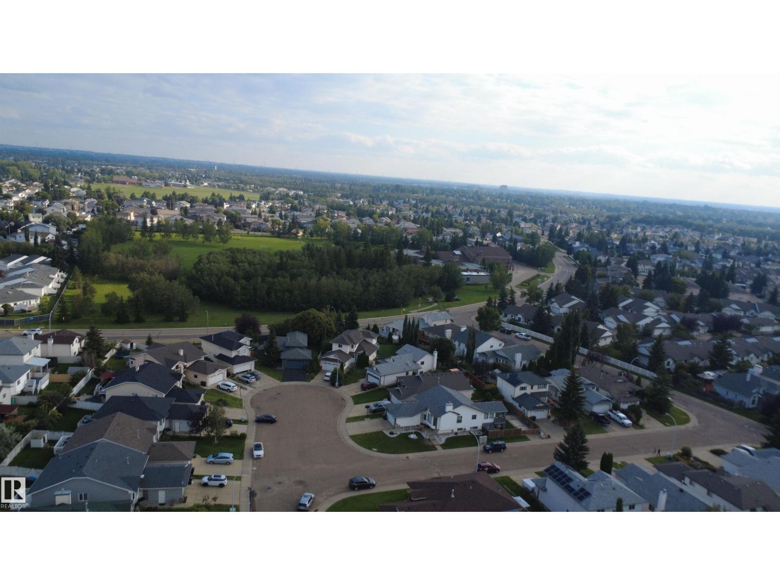 1055 JONES Crescent NW - Photo 43