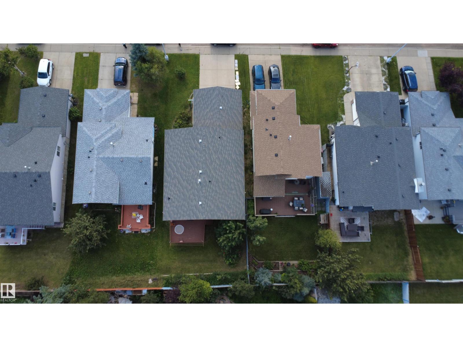 1055 JONES Crescent NW - Photo 46