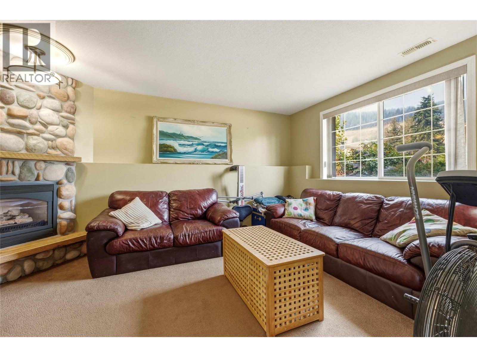 2228 Linea Crescent, Lumby