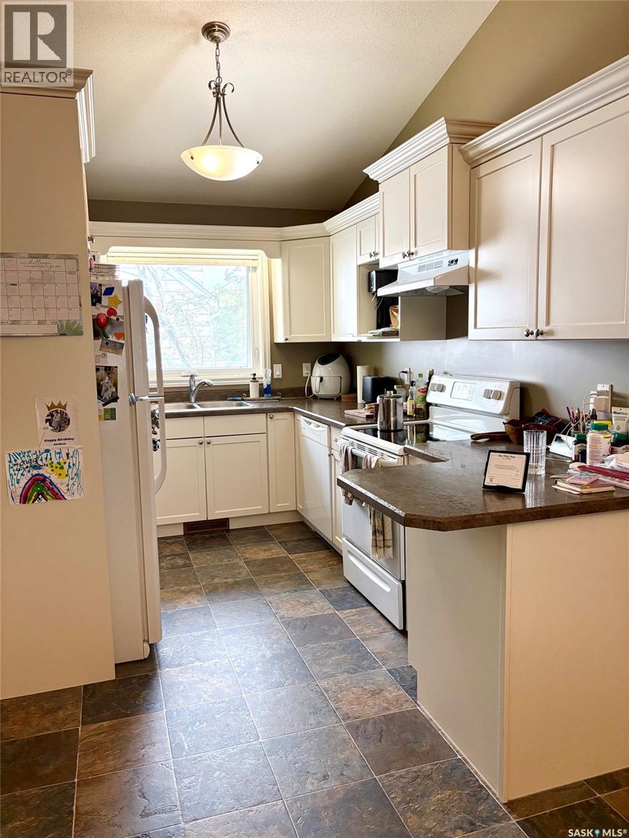 75 Agricultural AVENUE - 4