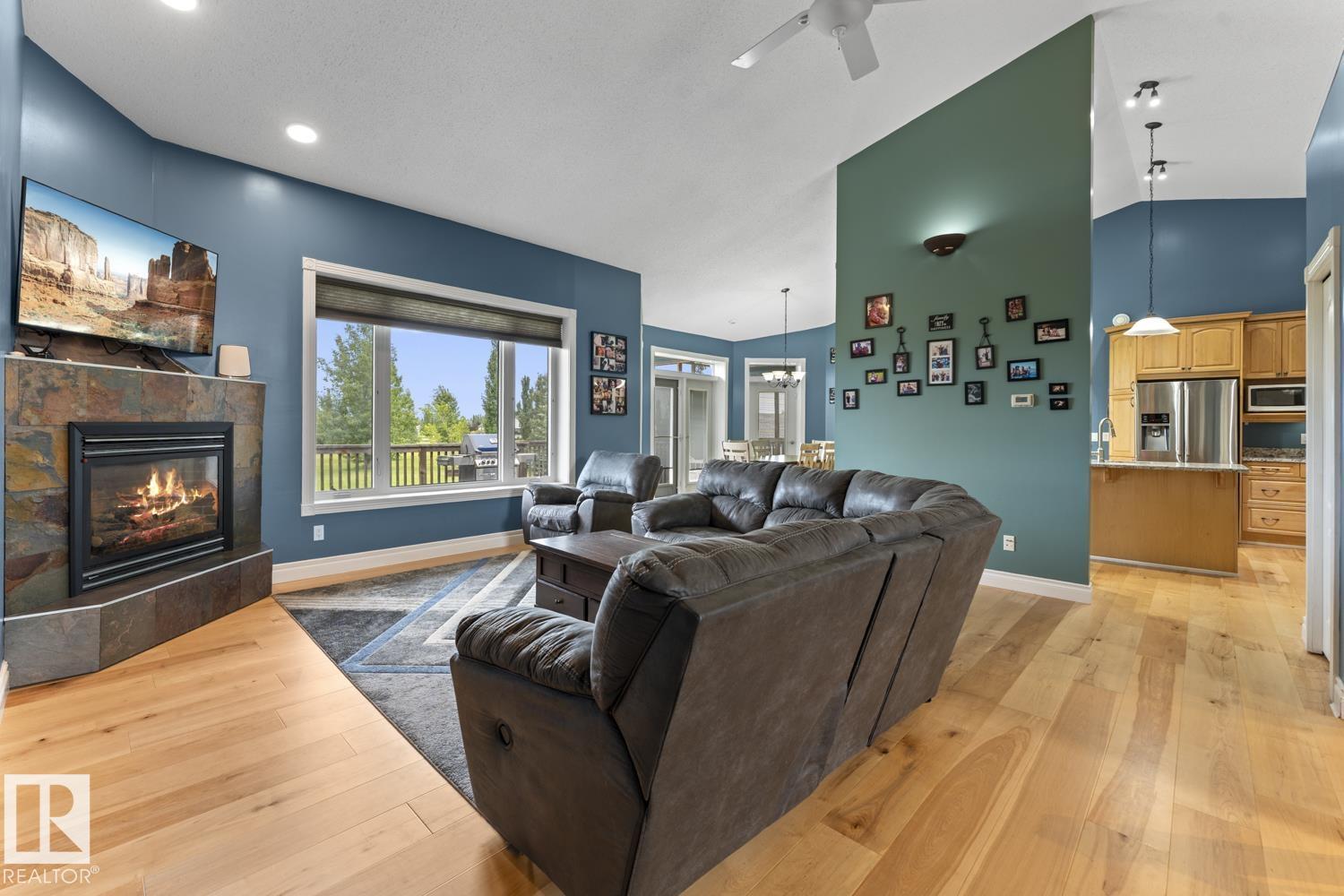 114 63212 Rge Rd 423 - 4