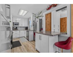 9656 125 Street, Surrey, BC V3V4Y1 Photo 10