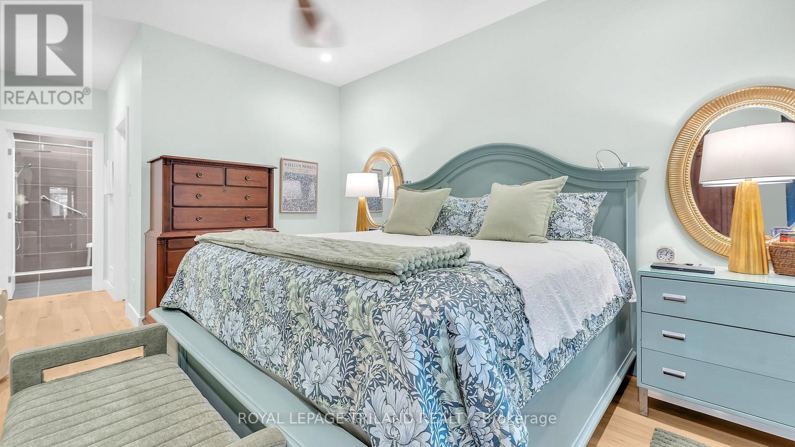 2400 RED THORNE AVENUE - 23