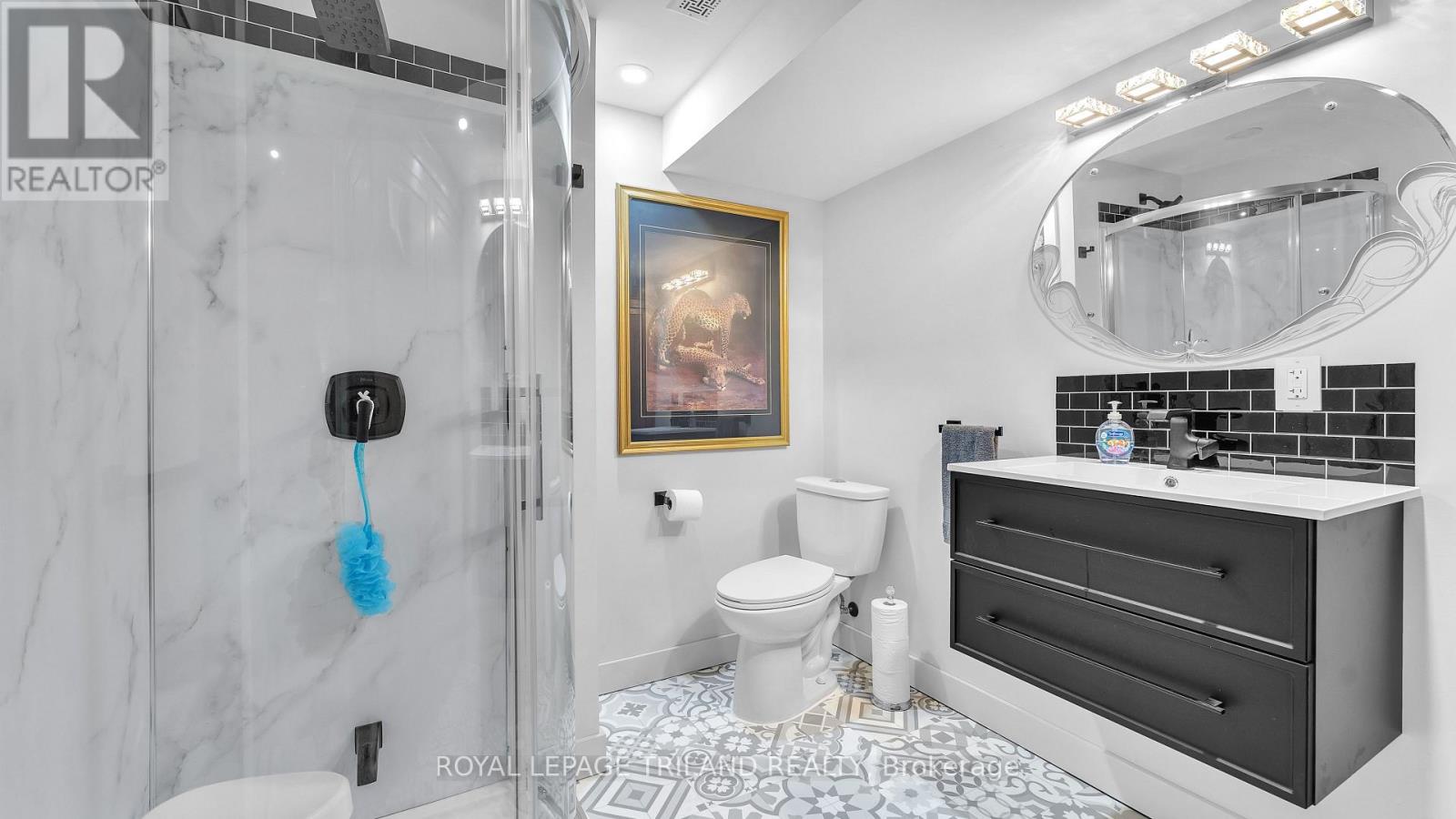 2400 RED THORNE AVENUE - Image 32