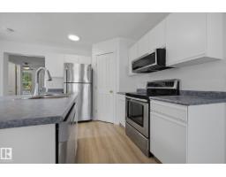 2076 Tanner Wd Nw, Edmonton, AB T6R2S4 Photo 12