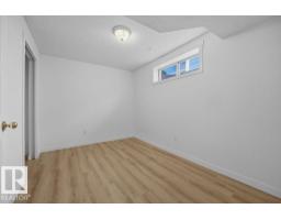 2076 Tanner Wd Nw, Edmonton, AB T6R2S4 Photo 37