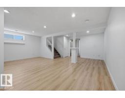 2076 Tanner Wd Nw, Edmonton, AB T6R2S4 Photo 34