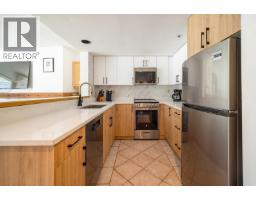 303 4280 Mountain Square, Whistler, BC V8E1B9 Photo 14