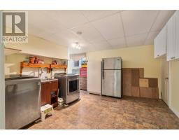 58 Ridgemount Street thumbnail 32