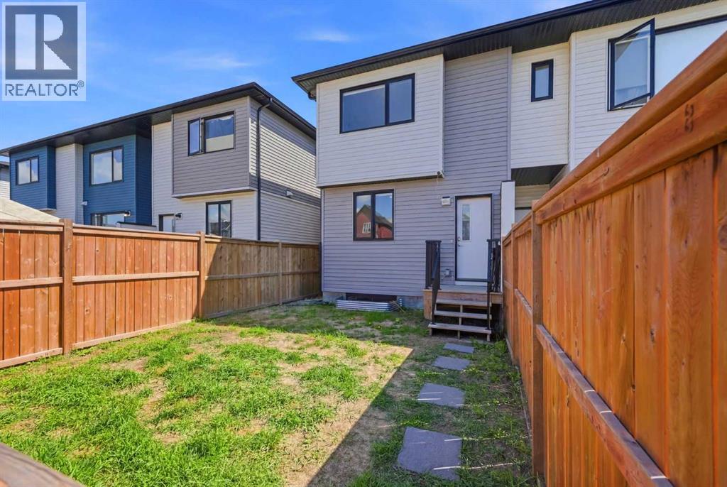 138 Homestead Boulevard NE - 48