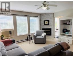 5052 Riverview Road Unit# 4006a, Fairmont Hot Springs, BC V0B1L1 Photo 6