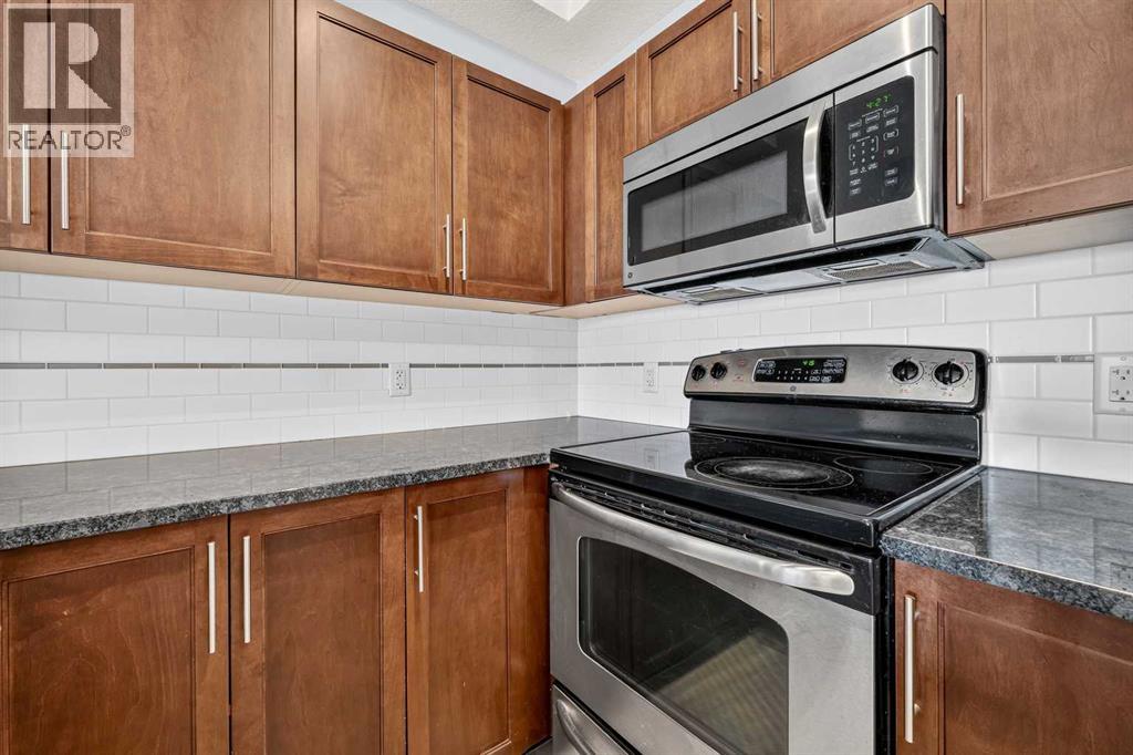 604 East Lake Boulevard Northeast - Photo 8