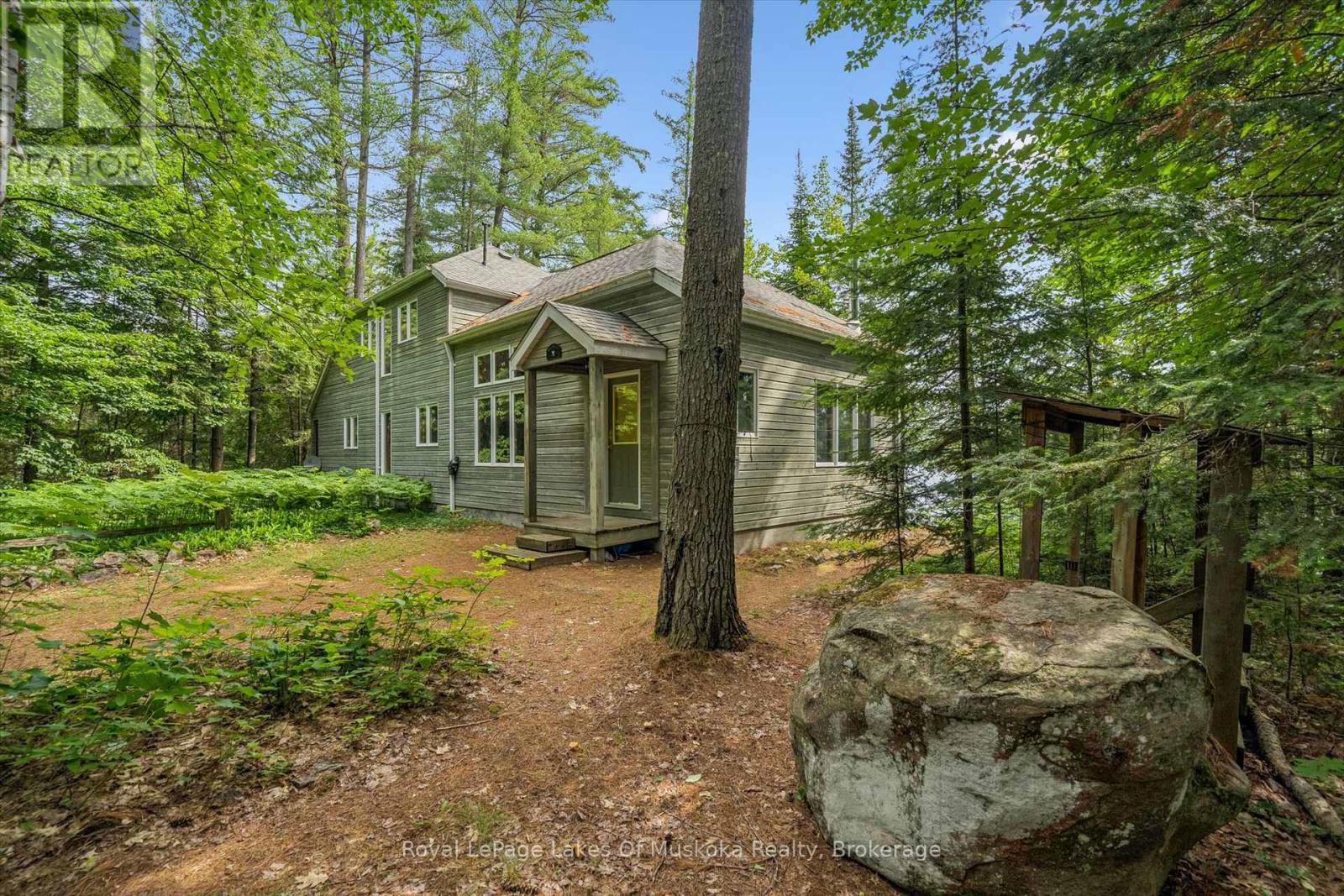 1117 CRAFTSMAN DRIVE - 2