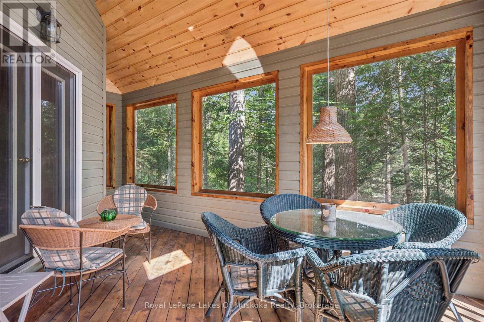 1117 CRAFTSMAN DRIVE - 25