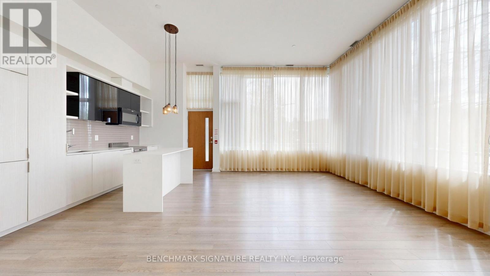 #TH106 6 PARKWOOD AVENUE - 14