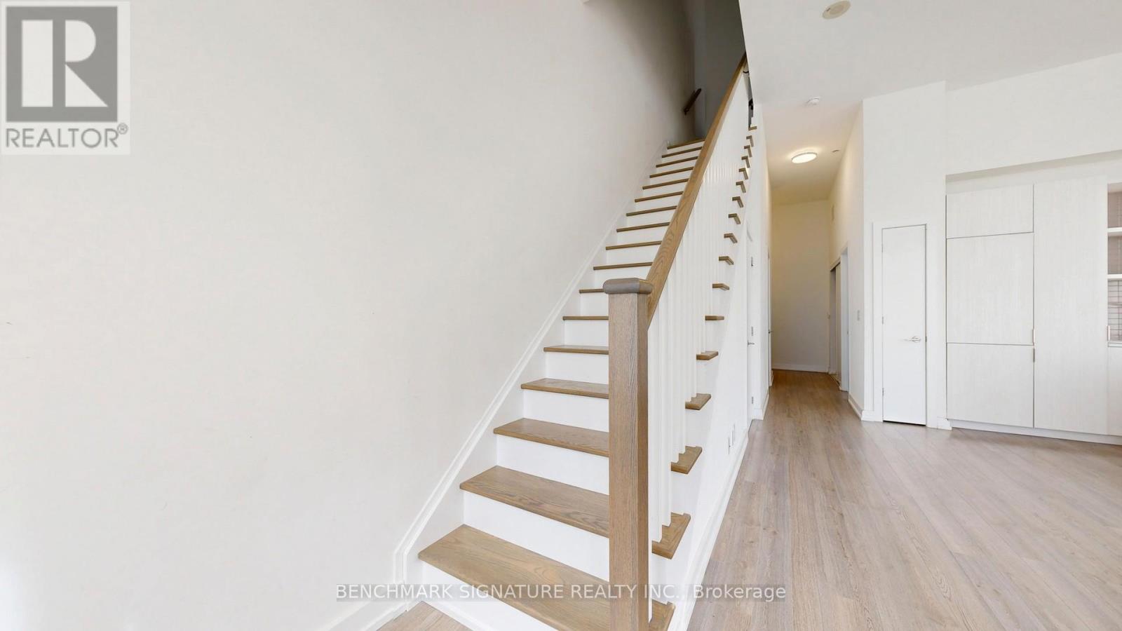 #TH106 6 PARKWOOD AVENUE - 29