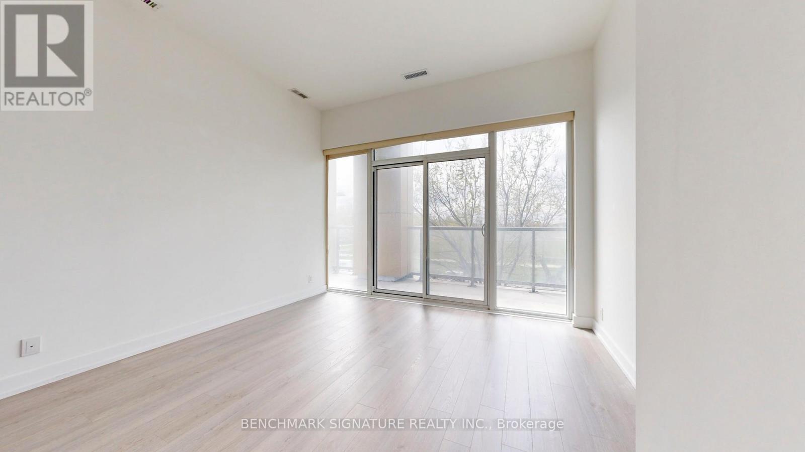 #TH106 6 PARKWOOD AVENUE - 31