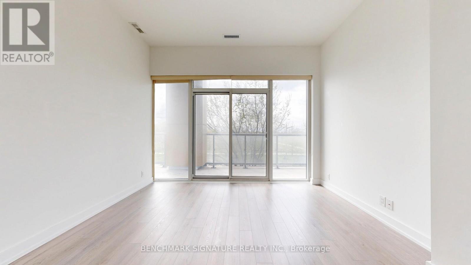 #TH106 6 PARKWOOD AVENUE - 32