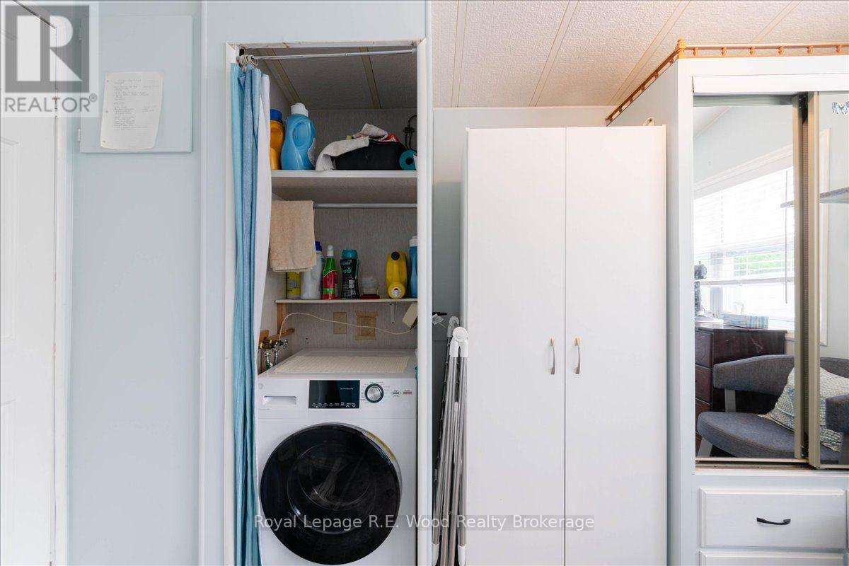 #30 592968 13 REGIONAL ROAD - Image 32