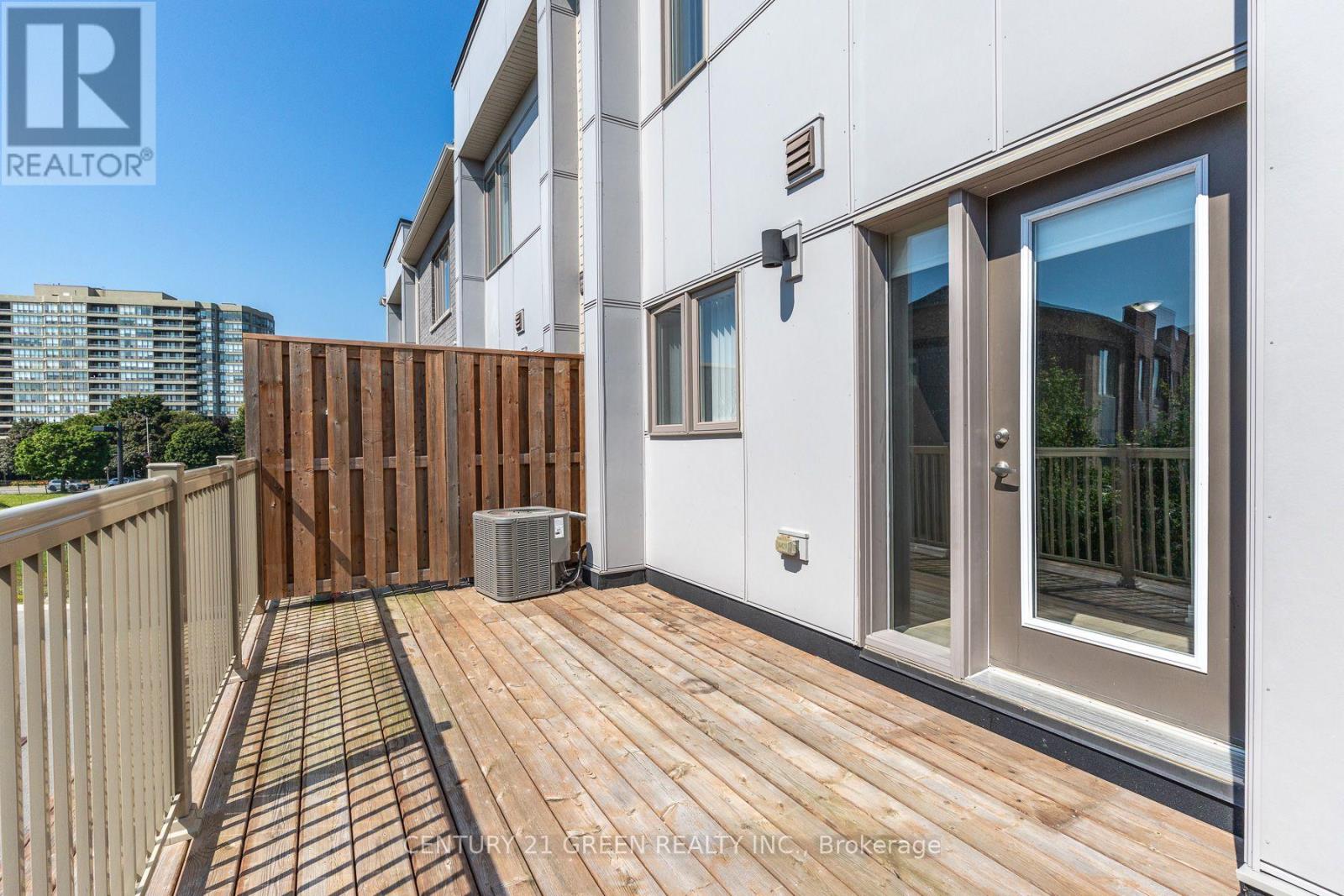 #406 1525 KINGSTON ROAD - 30