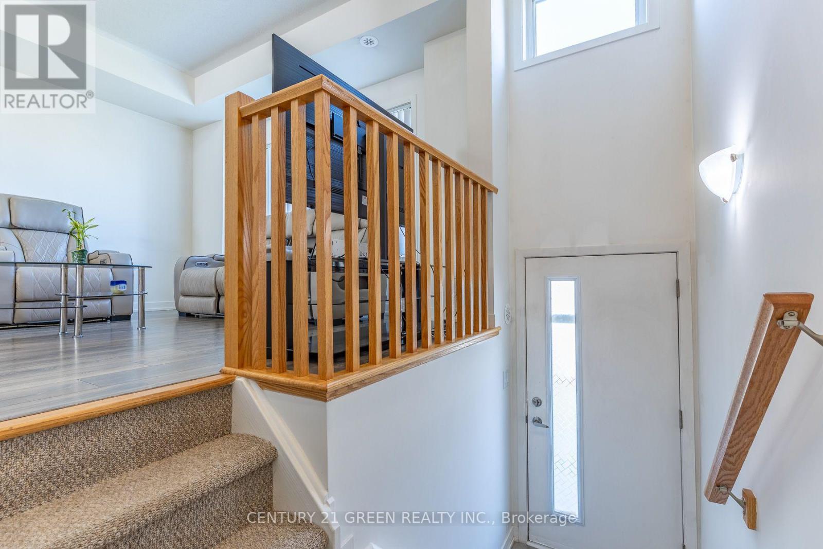 #406 1525 KINGSTON ROAD - 31