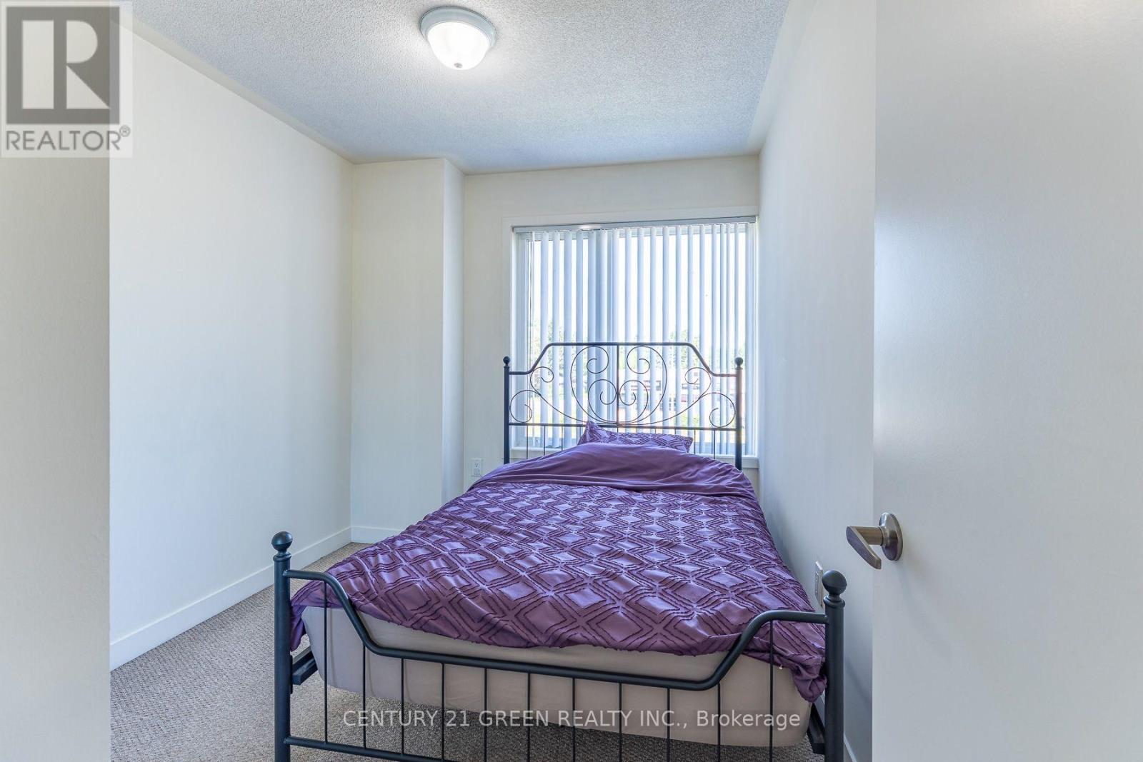 #406 1525 KINGSTON ROAD - 37