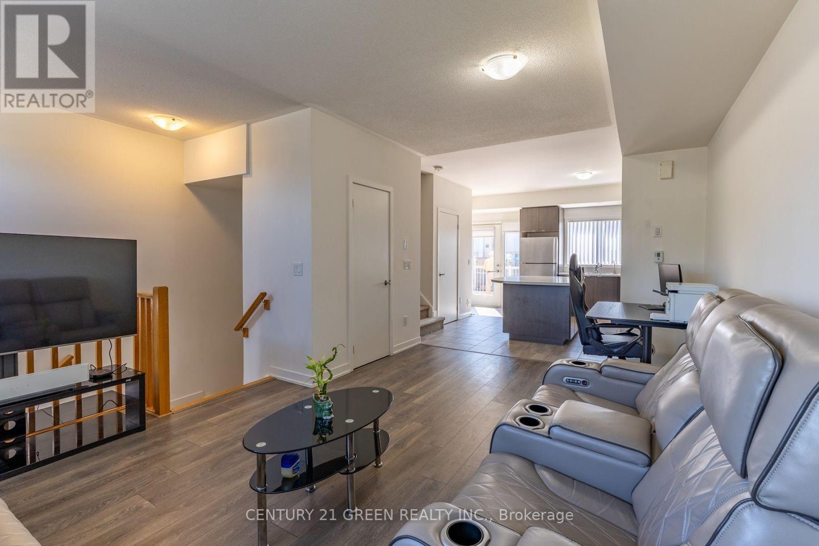 #406 1525 KINGSTON ROAD - 9