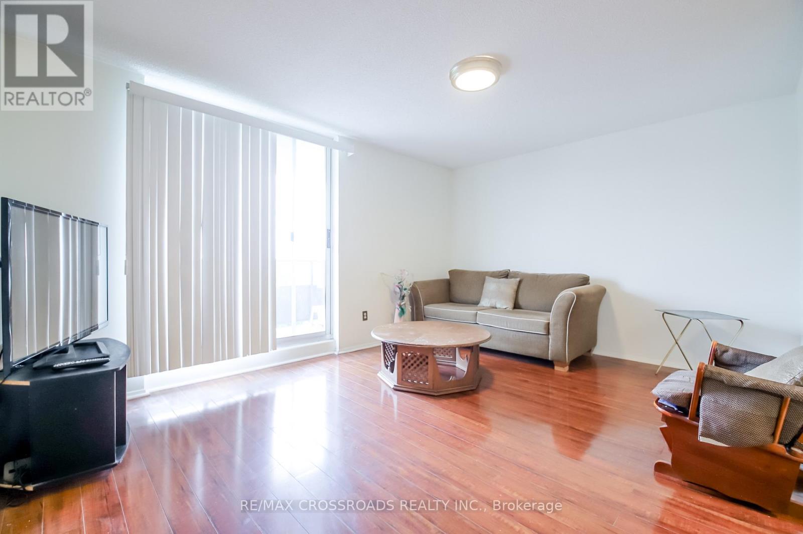 #606 3151 BRIDLETOWNE CIRCLE - 18