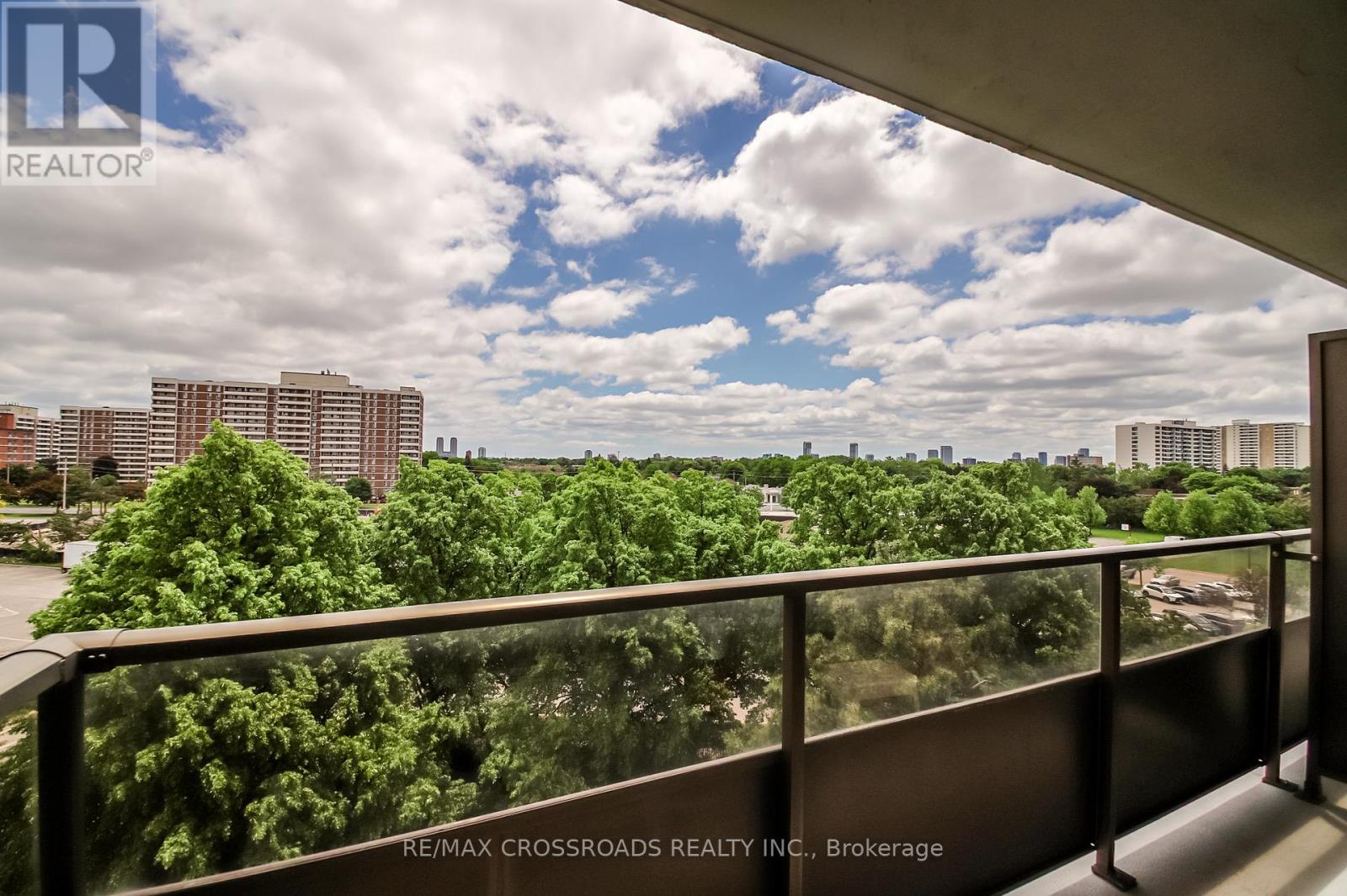 #606 3151 BRIDLETOWNE CIRCLE - 33